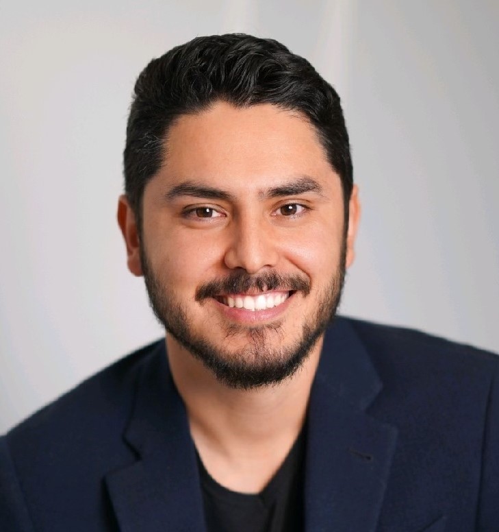 Sotero, fundador de EZ APPS LLC